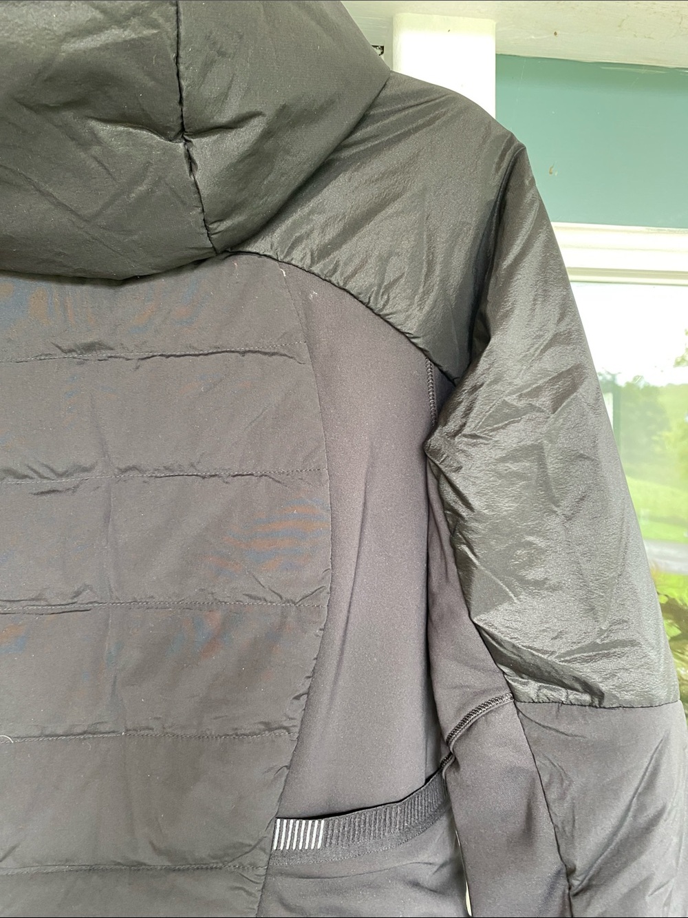 lululemon athletica Black Hooded down quilted Jacket - Picture 5 of 13